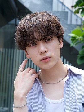 レタッチバイフィフス(RETOUCH by fifth) 渋谷マッシュシャドウパーマフェザーショートスパイラルパーマ