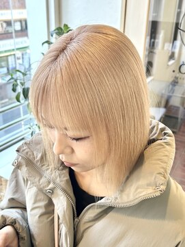 トト 船橋店(toto.) ◇ココアベージュ小顔オリーブグレークラゲヘアーショート[船橋]