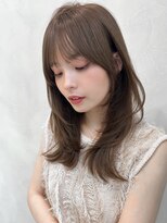 アグノス 青山(Agnos)&nbsp;薄めバング前髪モテ髪エアリーカールワンカールこなれヘア