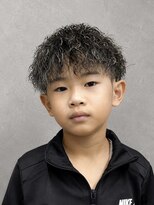スター(STAR)&nbsp;キッズメッシュ×波巻きパーマ｜かっこいい男の子