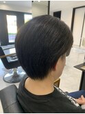 ライトブラウン×耳掛けショート