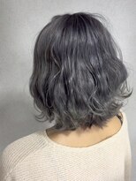 ヴァーブ(VAAB)&nbsp;ホワイトグレー