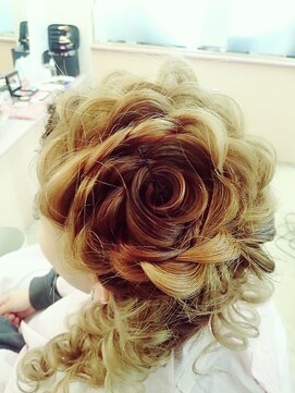 アップルーツ(Uproutes) お花サイドアップ