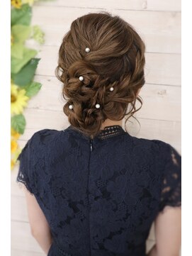 ヘアメイク エンカレッジ(HAIR MAKE encourage) アップヘア