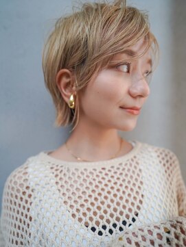 カンナ(Canna) エアリーミディ/ショートパーマ/黒髪/ホワイトアッシュ/TOKIO