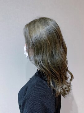 ララ 西川口(LaRA) くすみ可愛い◎オリーブベージュ