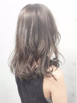 リヴ 目黒(riv.) メルティカラー/マッシュ/くびれヘア/着物[目黒駅]