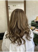 大人女性似合わせカット+白髪ぼかしハイライト