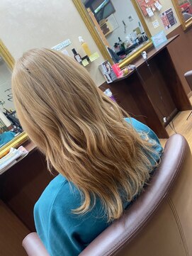 キュアスペース(CURE SPACE) ホワイトベージュ