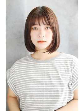 アーク(ARC+) ベージュカラー/ボブ