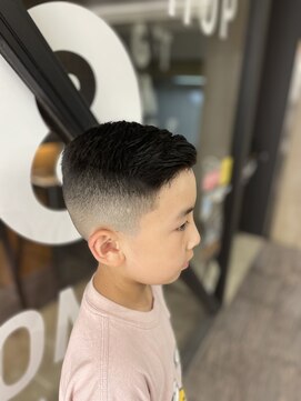 フランクスバーバー アンド ビアークラブ(FRANK'S BARBER and BEER CLUB) スキンフェード