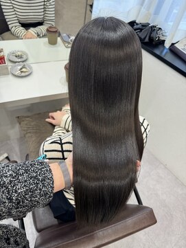 コア 梅田(Core) 似合わせカット/イメチェン/艶髪/縮毛矯正/髪質改善/グレージュ