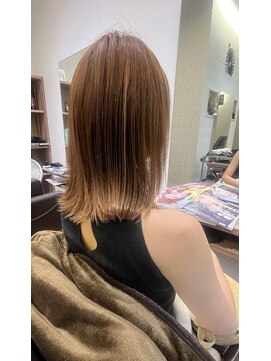 ルシアヘアアート(LUCIA hair art) 切りっぱなしボブ