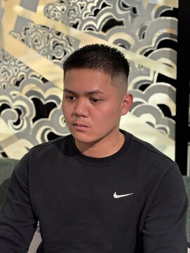 サンアンドマーリィズバーバー 駅前店(SON&MARLEY'S BAR BER) ベリーショートフェードスタイル/本厚木フェード