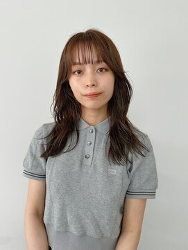 ディッシィ 立川(D'ICI) 柔らかいベージュカラー