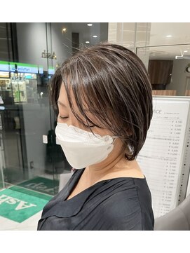 アッシュ 茗荷谷店(Ash) 白髪ぼかしハイライト