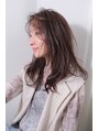 ハロー 池田店(Hollow)&nbsp;ヘアスタイルの撮影も楽しんでやってます。