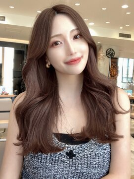 アフロート ルヴア(AFLOAT RUVUA) AFLOAT RUVUA【伊藤 潤】レイヤーカット/前髪カット/くびれヘア