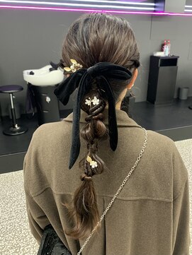 ラ ミュウ バイ ディーアンドティー(LA MIU by D&T) 【ヘアセット】編みおろし