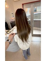 ヴァイオレット(VIOLET)&nbsp;30代 オリーブベージュ