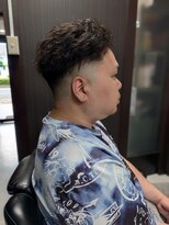 バーバーバー 都賀(BARBER-BAR)&nbsp;【大人の色気】スキンフェード×立体感スパイキーショート