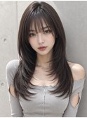 ワイドバングシースルーハッシュカットロングレイヤー透明感