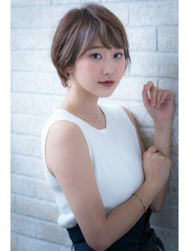 ヘアーアートシフォン 川口東口店(hair art chiffon) ジグザグバング&3Dカラーのモードなノットヘアミニマムボブ