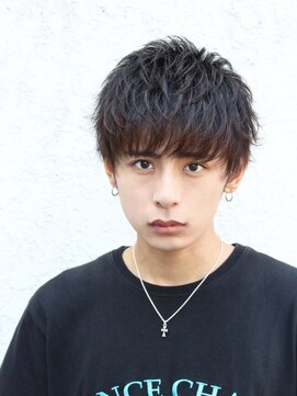 ザ サードヘアー 津田沼 (THE 3rd HAIR) 束感ショートマッシュ