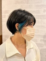 美容室ジャスミン 【ヒロシ】マッシュショート×イヤリングカラー
