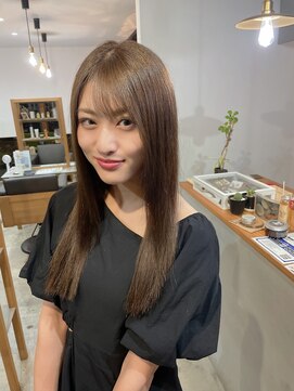 アンボス(Ambos) 透け感グレージュカラー