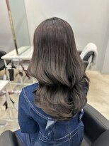 クム(kumu) ブリーチなしグレージュ