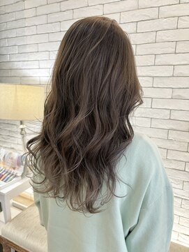 ヴァイブス(vibes) グレージュカラー