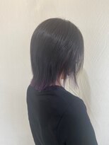 ジュリア(Giulia)&nbsp;大人の遊び心をプラス♪インナーカラーで魅せる最旬スタイル