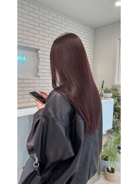 ダイアモンドリリー(Diamond Lily) MEN’S HAIR/ブルーブラック/フェザーパーマ/一宮