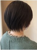 ショートボブ