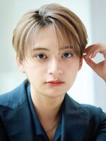 オーシャントーキョー サニー 原宿(OCEAN TOKYO Sunny)&nbsp;ハイトーンカラーフェザーパーマニュアンスパーマセンターパート