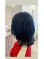 サリュー バイ イザ(Salut by IZA)&nbsp;アンブレラカラーに合わせカットミディアム