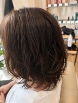 フォーシーズン(Four Season)&nbsp;艶感ゆるふわレイヤーボブ