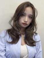 ハチ(HACHI)&nbsp;ハイレイヤーで動き◎トレンドヘア