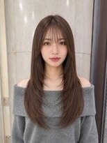 バンタン(VINGTANS) ミディアムレイヤーカットハッシュカット顔周りカット