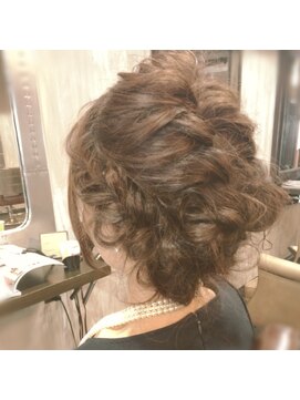ヘアサロンエムフィス 池袋東口(HAIR SALON M Fe's) 【Fe's】ルーズあみあみ