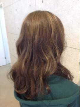 アンナ ヘアアンドアイズ(AnNa hair&eyes) ハイライトミントベージュ