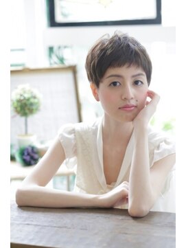 ヘア アンド スパ エジェリ プリム(hair&spa egerie prime) 耳かけ☆コンパクトエッジショート /ぱっつん前髪/30代40代50代