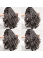 トゥーミー(to mee)&nbsp;グレージュ【担当　末吉】