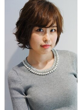 クオーター(QUARTER) フェミニン　【QUARTER　春日　後楽園】