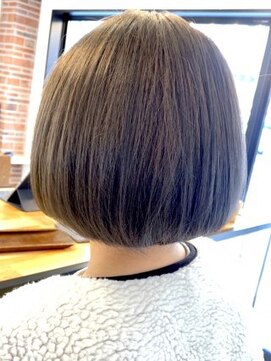 クアトログランシュ 水戸店(QUATRO×GranCieux) シンプルボブ