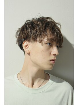 レンゲン(LENGEN) 束感刈り上げビジネス七三ツーブロックアップバング３８