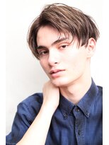 ルックグッドストア(LOOK GOOD STORE)&nbsp;センターパート 韓国マッシュ 刈り上げ ニュアンスパーマ 元町