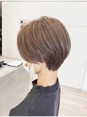 ハンサムショート/前髪なしショート/カーキベージュ