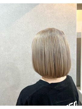 クレア(CREA) ミニボブ